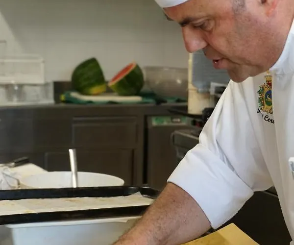 Hotel Cervia Otel 3*