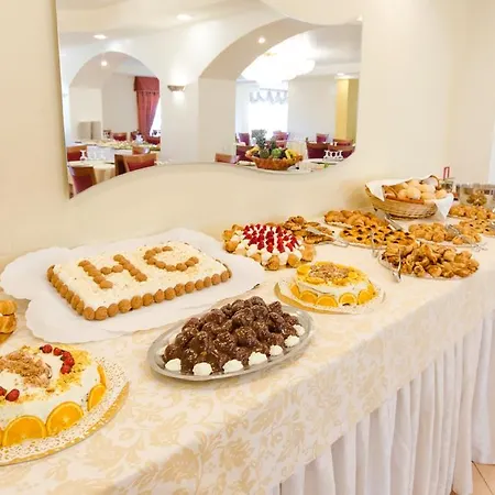 Hotel Cervia 3* Червия