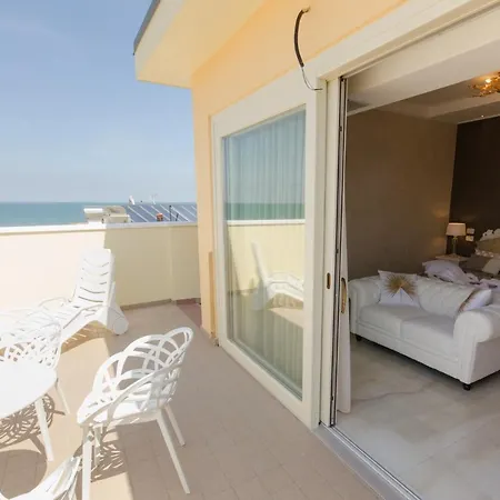 Отель Hotel Cervia Червия