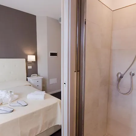 Hotel Cervia Отель 3*