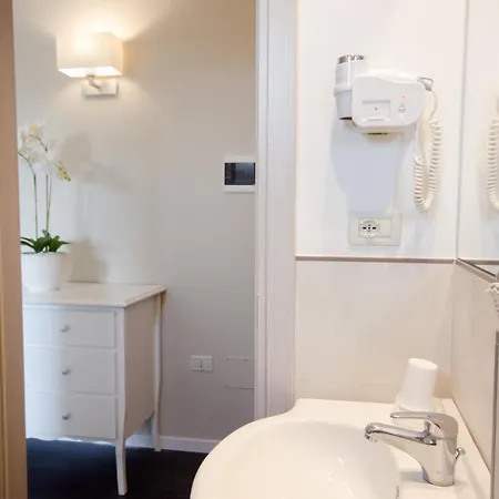 Hotel Cervia 3*